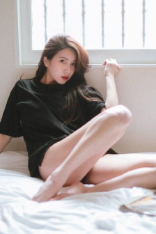 偷偷在线观看